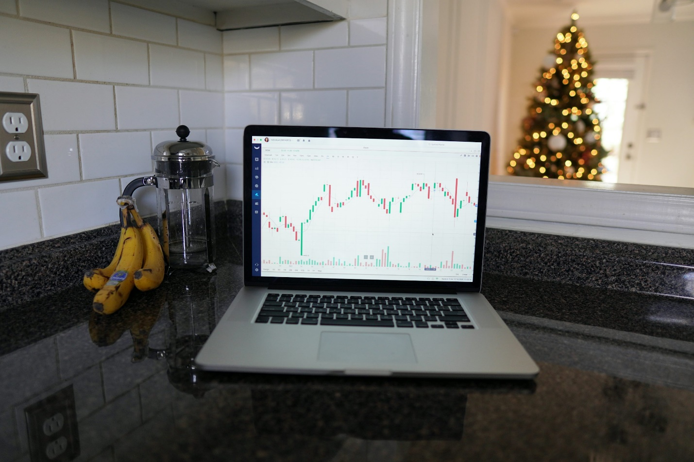 how a fund manager can help diversify your digital portfolio